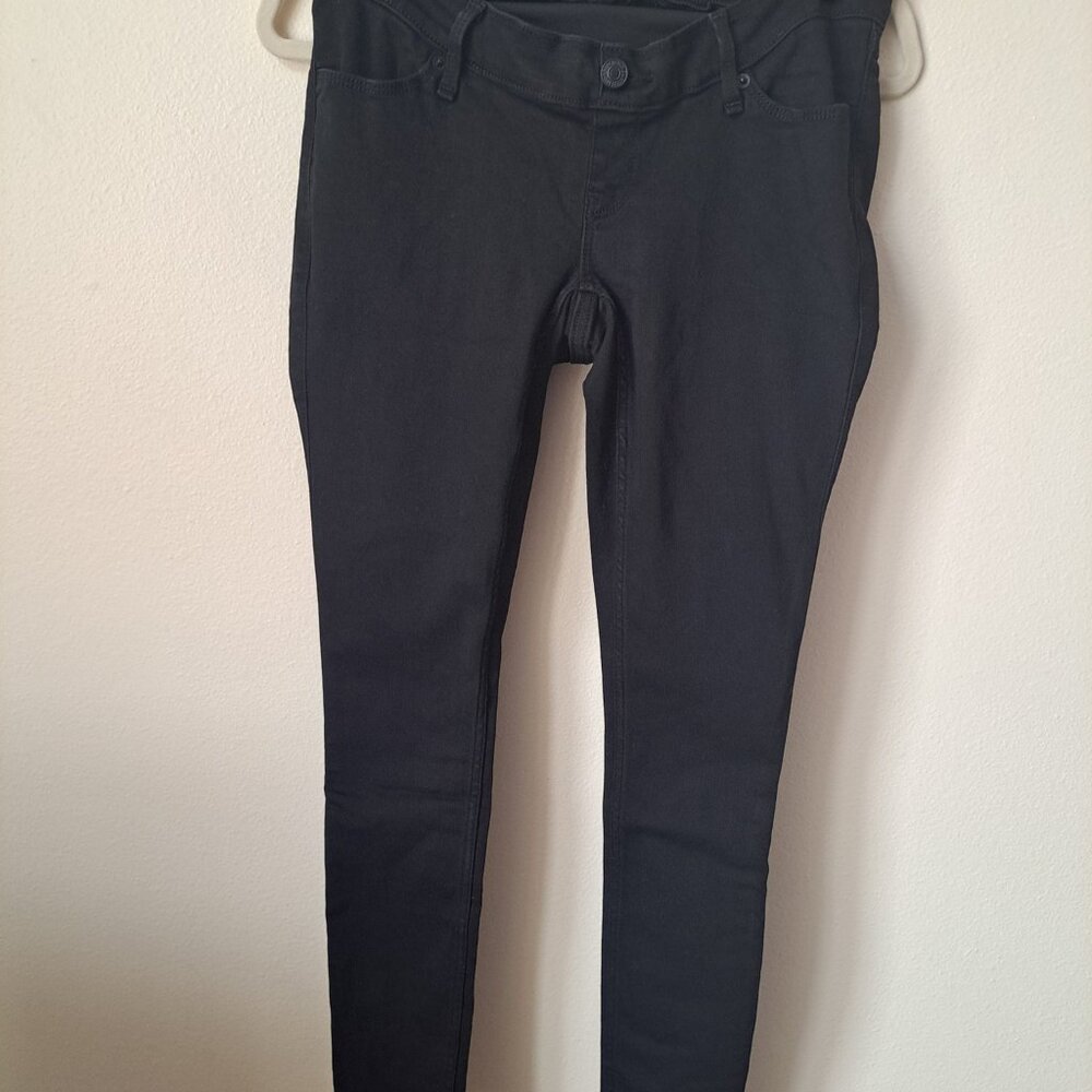Abercrombie & Fitch The Jean Legging Black. Size 2 26 Waist New With Tags